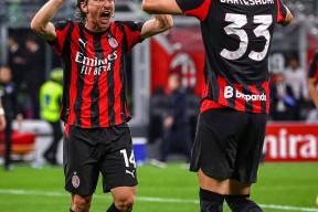 壹号娱乐-罗马发布备战花絮；今夜伤情更新；欧冠任务艰巨；年轻球员获得机会(叶孝礼当年为啥不帮叶孝勤)