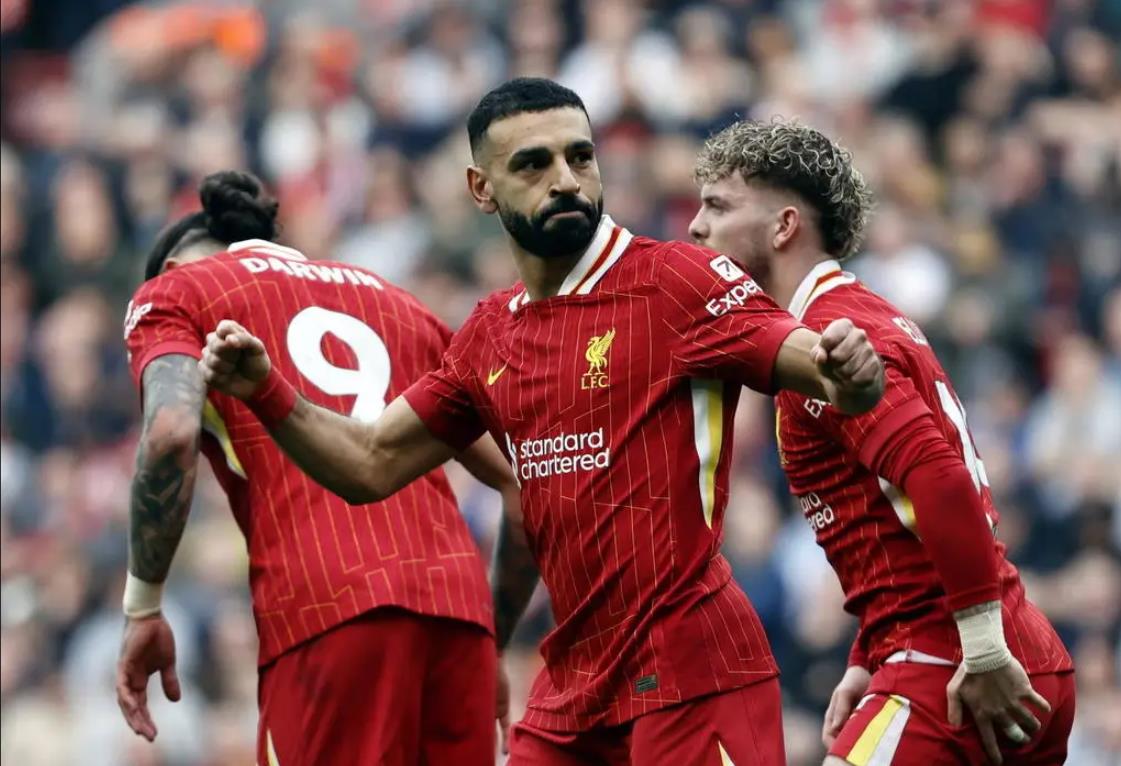 曼城迎欧联关键赛,清晨状态回暖,震撼外界,临场指挥获称赞 曼城迎欧联关键赛,清晨状态回暖,震撼外界,临场指挥获称赞